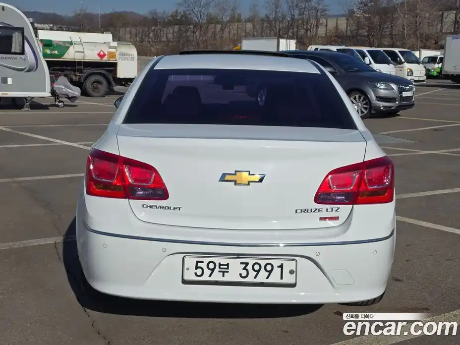 Chevrolet Cruze 2015 1.4 Автомат в Москве № 76243, фото 6