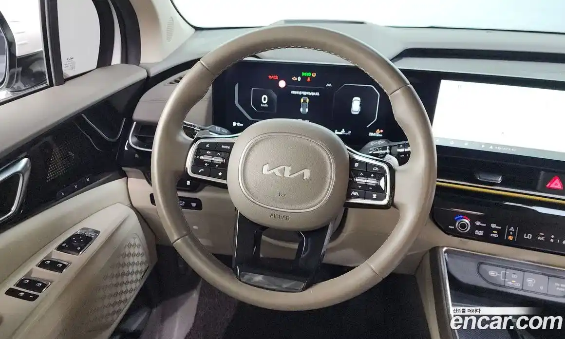 Kia Canival 2024 3.5 Автомат в Москве № 101236, фото 13