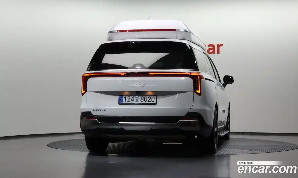 Kia Canival 2024 3.5 Автомат в Москве № 101236, фото 15