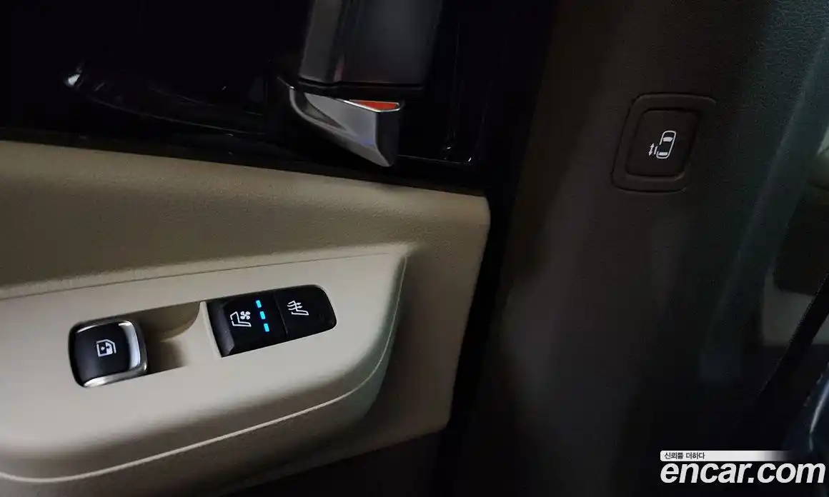 Kia Canival 2024 3.5 Автомат в Москве № 101236, фото 20