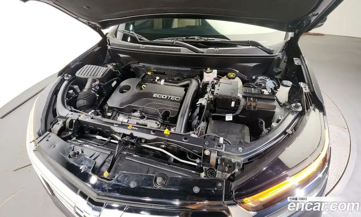 Chevrolet Equinox 2022 1.5 Автомат в Москве № 103861, фото 6