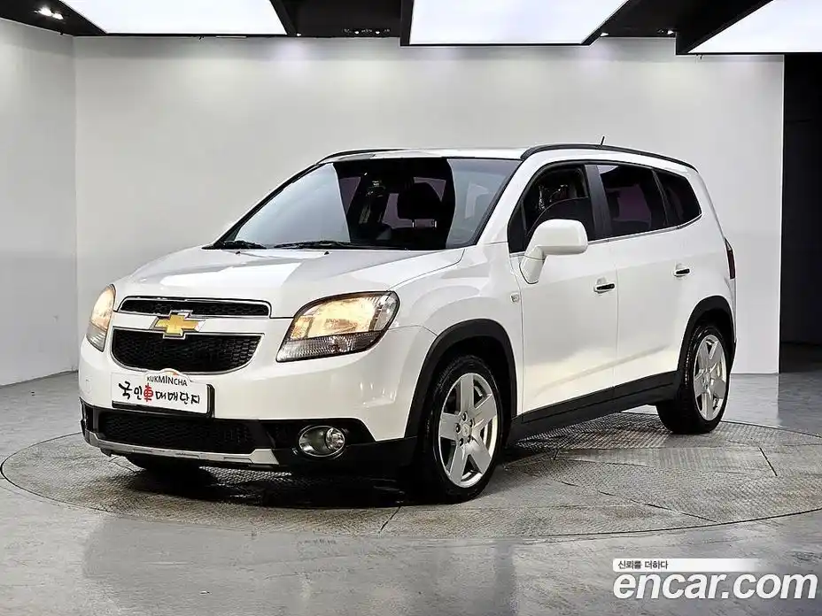 Chevrolet Orlando 2013 2.0 Автомат в Москве № 104874, фото 1