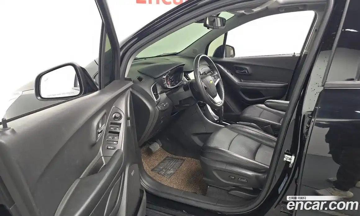 Chevrolet Trax 2021 1.4 Автомат в Москве № 105499, фото 9