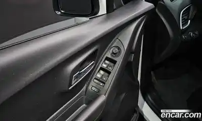 Chevrolet Trax 2020 1.4 Автомат в Москве № 105865, миниатюра 3