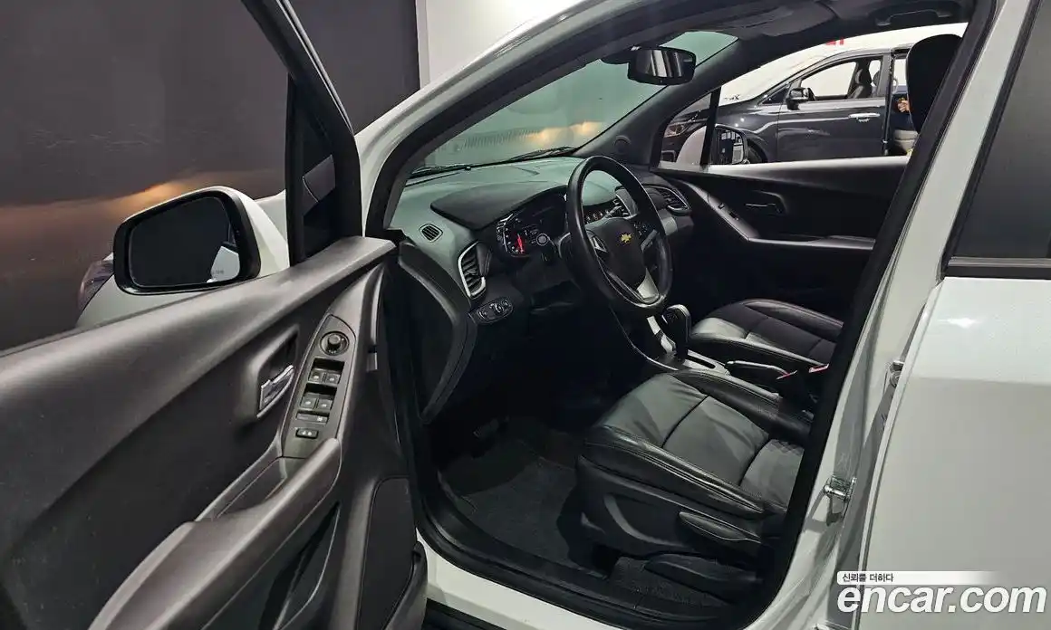 Chevrolet Trax 2020 1.4 Автомат в Москве № 105865, фото 8