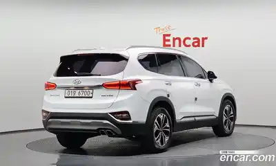 Hyundai Santa Fe 2019 2.0 Автомат в Москве № 110513, миниатюра 2