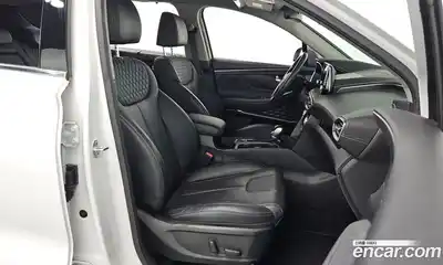 Hyundai Santa Fe 2019 2.0 Автомат в Москве № 110513, миниатюра 10