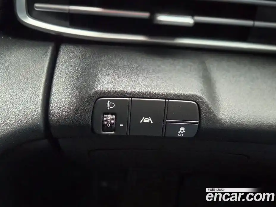 Hyundai Avante 2023 1.6 Автомат в Москве № 111484, фото 16