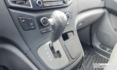 Hyundai Starex 2018 2.5 Автомат в Москве № 111718, миниатюра 11