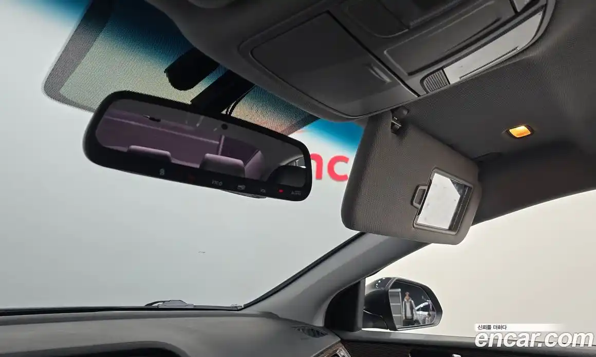 Hyundai Sonata 2018 2.0 Автомат в Москве № 111928, фото 14