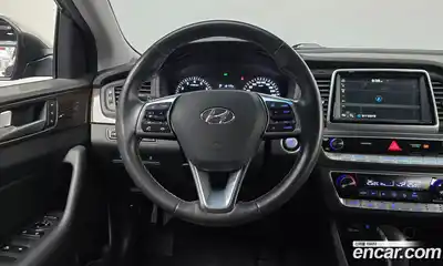 Hyundai Sonata 2018 2.0 Автомат в Москве № 111928, миниатюра 5