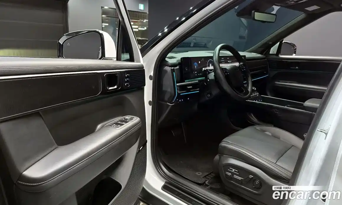 Hyundai Santa Fe 2024 1.6 Автомат в Москве № 111996, фото 11