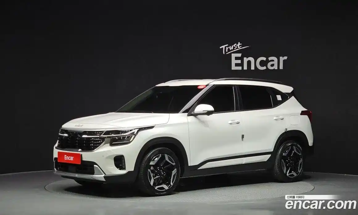 Kia Seltos 2023 1.6 Автомат в Москве № 115759, фото 13