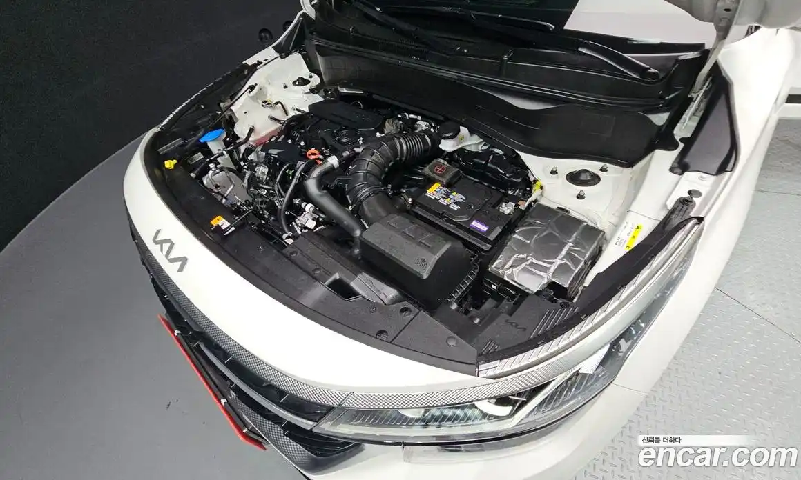 Kia Seltos 2023 1.6 Автомат в Москве № 115759, фото 17