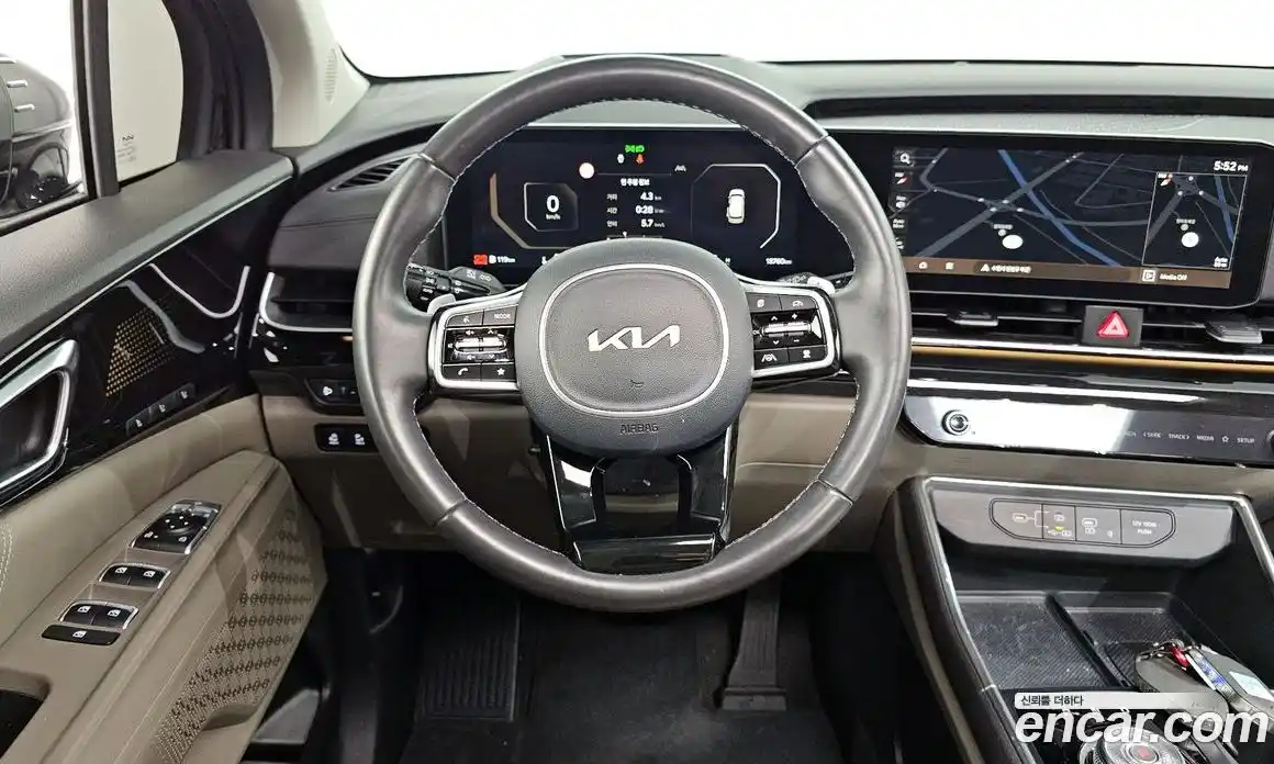 Kia Canival 2025 2.2 Автомат в Москве № 120054, фото 13