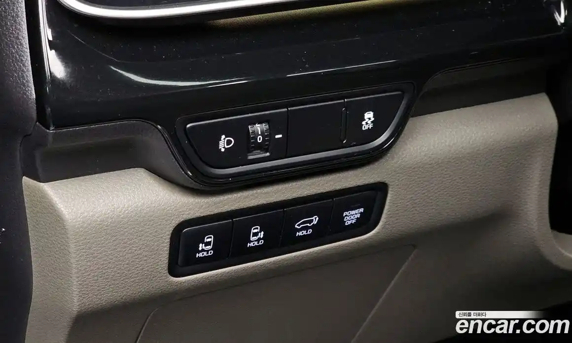 Kia Canival 2024 1.6 Автомат в Москве № 120864, фото 1