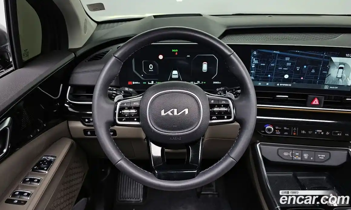 Kia Canival 2024 1.6 Автомат в Москве № 120864, фото 4