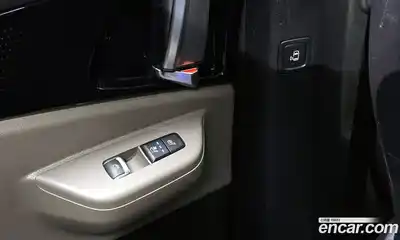 Kia Canival 2024 1.6 Автомат в Москве № 120864, миниатюра 7