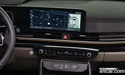 Kia Canival 2024 1.6 Автомат в Москве № 120864, миниатюра 8