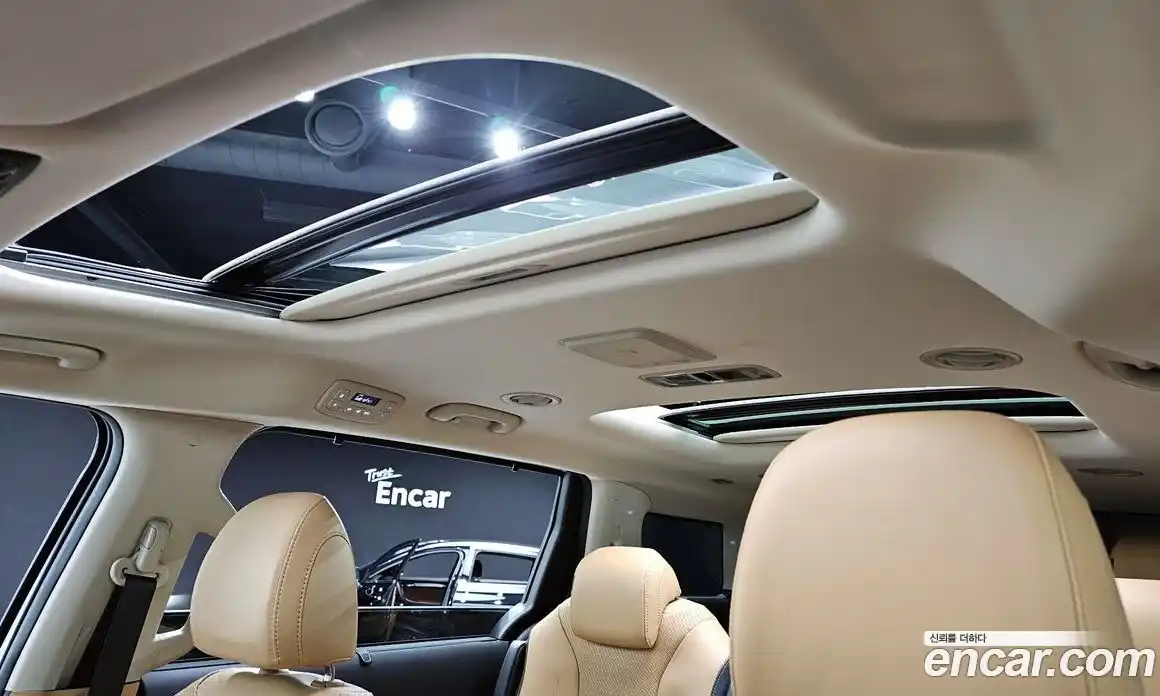 Kia Canival 2023 2.2 Автомат в Москве № 121848, фото 19