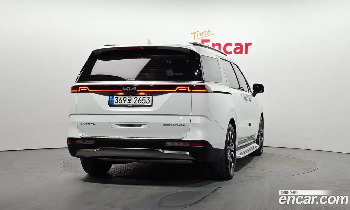 Kia Canival 2023 2.2 Автомат в Москве № 121848, фото 10