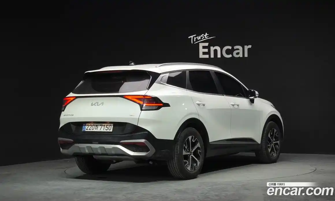 Kia Sportage 2024 1.6 Автомат в Москве № 121986, фото 17