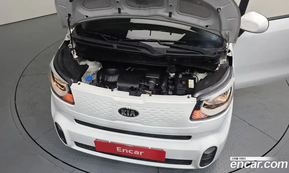 Kia Ray 2018 1.0 Автомат в Москве № 122172, фото 13