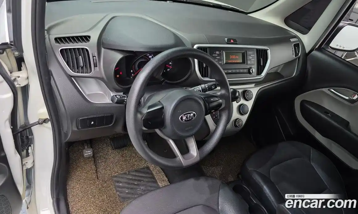 Kia Ray 2018 1.0 Автомат в Москве № 122172, фото 5