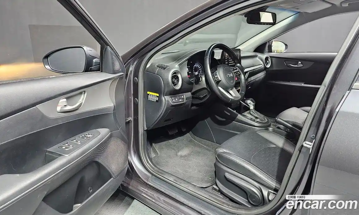 Kia K3 2020 1.6 Автомат в Москве № 122854, фото 11