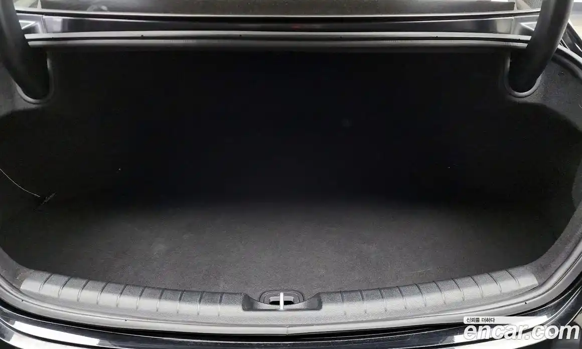 Hyundai Grandeur 2021 3.3 Автомат в Москве № 126438, фото 18