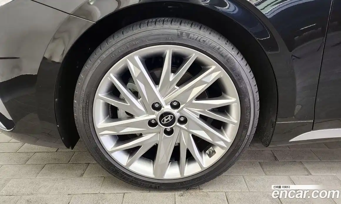 Hyundai Grandeur 2021 3.3 Автомат в Москве № 126438, фото 3