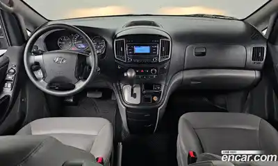 Hyundai Starex 2018 2.5 Автомат в Москве № 126807, миниатюра 2