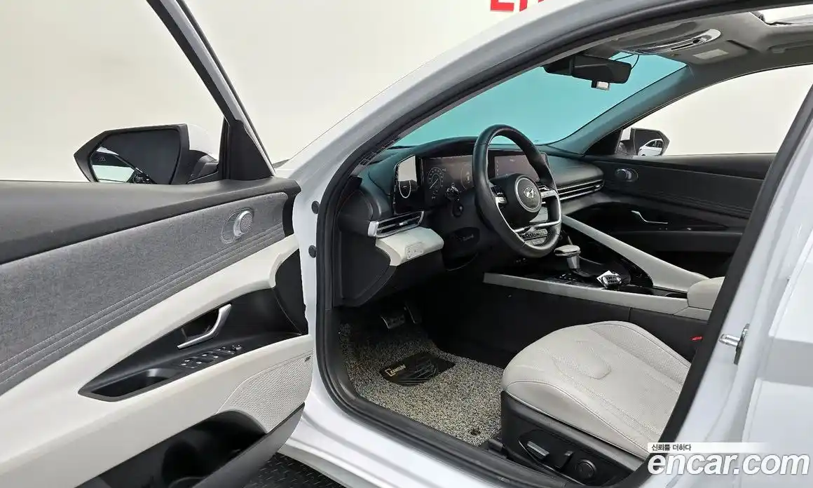 Hyundai Avante 2021 1.6 Автомат в Москве № 127033, фото 10