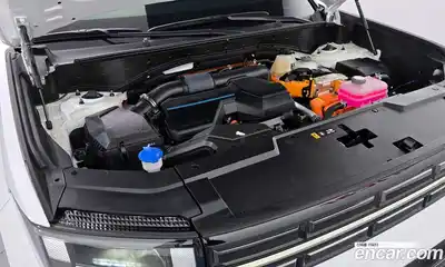 Hyundai Santa Fe 2024 1.6 Автомат в Москве № 130369, миниатюра 6