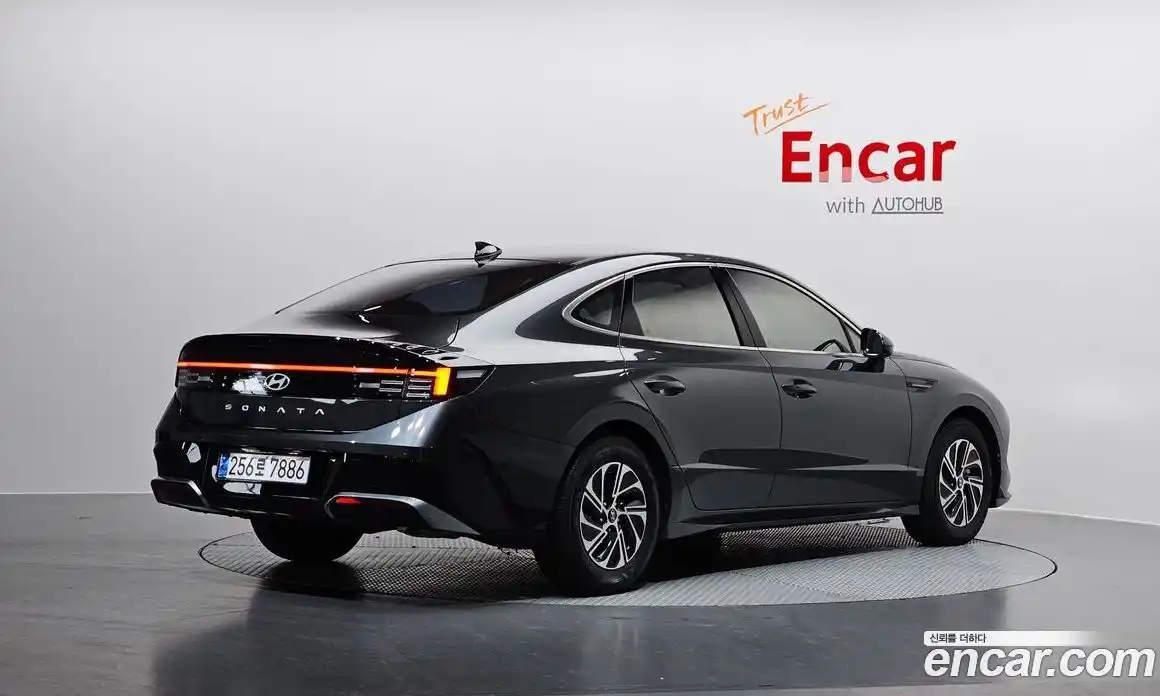 Hyundai Sonata 2024 2.0 Автомат в Москве № 130609, фото 9