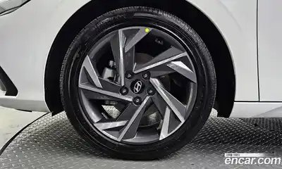 Hyundai Avante 2024 1.6 Автомат в Москве № 130760, миниатюра 12