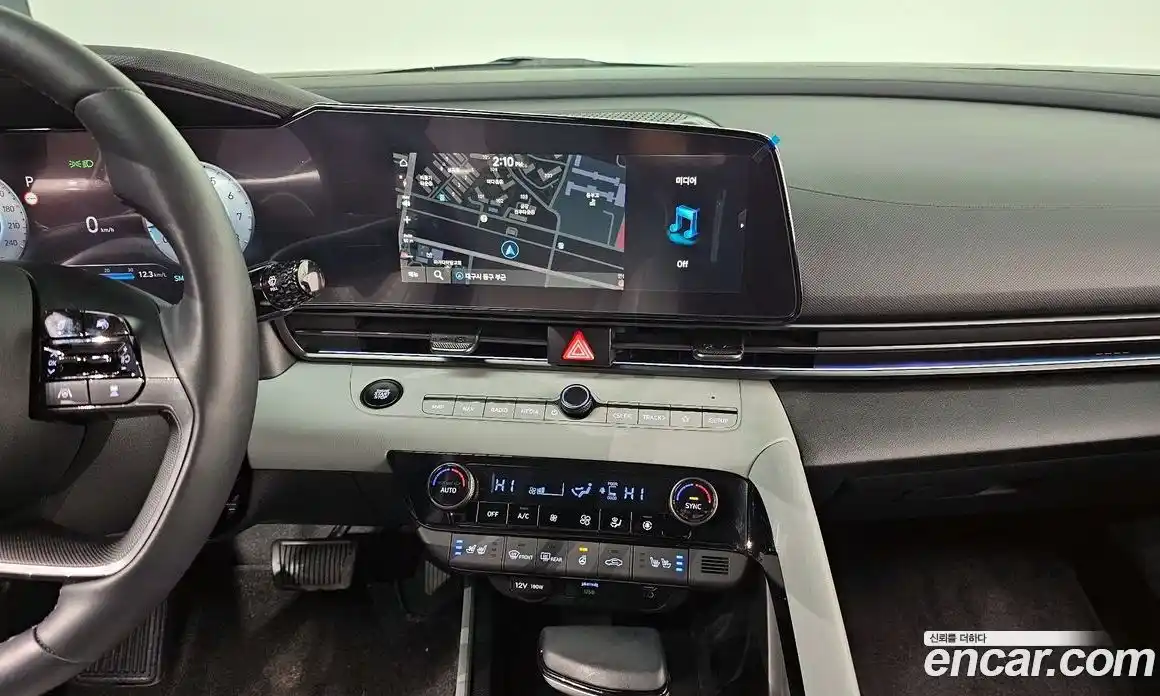 Hyundai Avante 2024 1.6 Автомат в Москве № 130760, фото 4