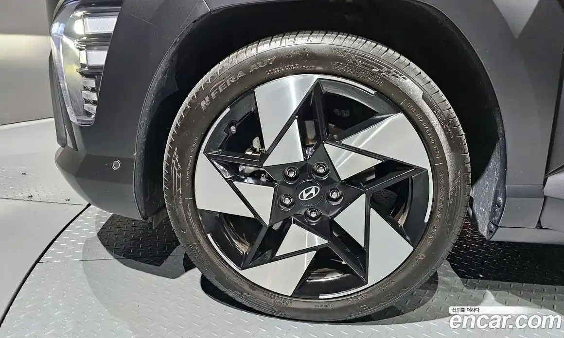 Hyundai Kona 2025 1.6 Автомат в Москве № 130878, фото 5