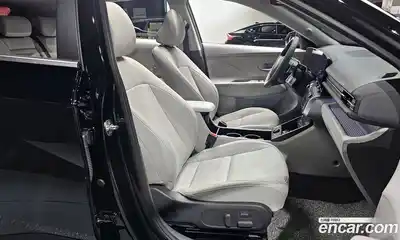 Hyundai Kona 2025 1.6 Автомат в Москве № 130878, миниатюра 10