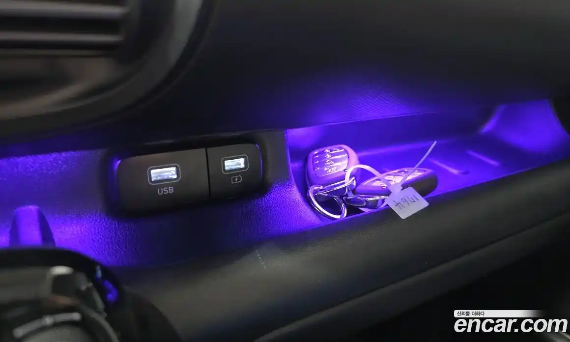 Hyundai Casper 2022 1.0 Автомат в Москве № 131091, фото 11