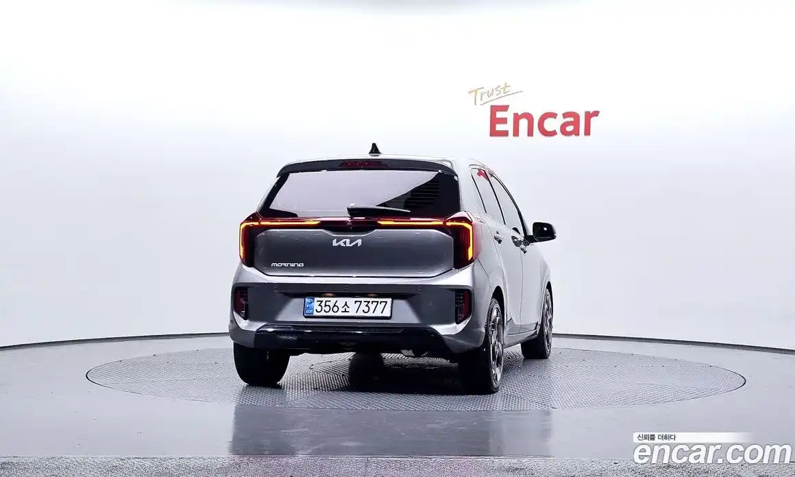 Kia Morning 2024 1.0 Автомат в Москве № 131990, фото 11