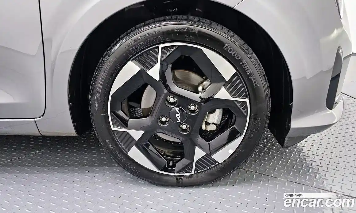 Kia Morning 2024 1.0 Автомат в Москве № 131990, фото 15