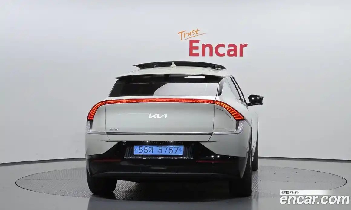 Kia EV6 2022 0.1 Автомат в Москве № 132242, фото 11