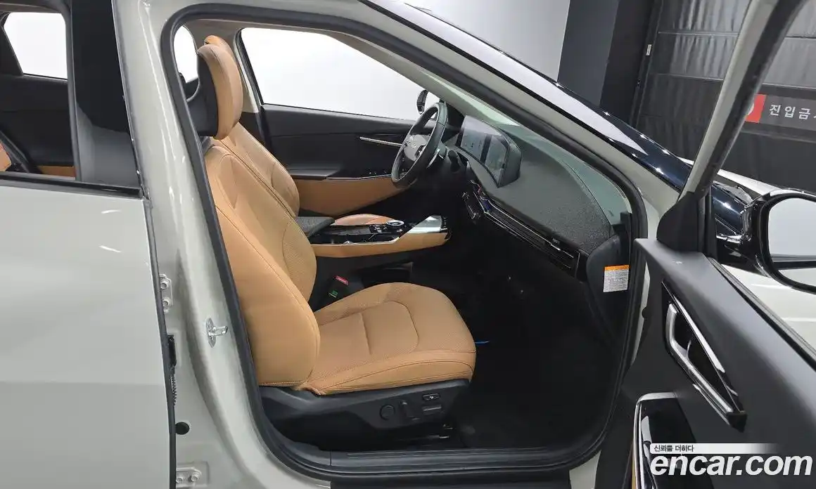 Kia EV6 2022 0.1 Автомат в Москве № 132242, фото 15