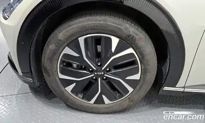 Kia EV6 2022 0.1 Автомат в Москве № 132242, миниатюра 7