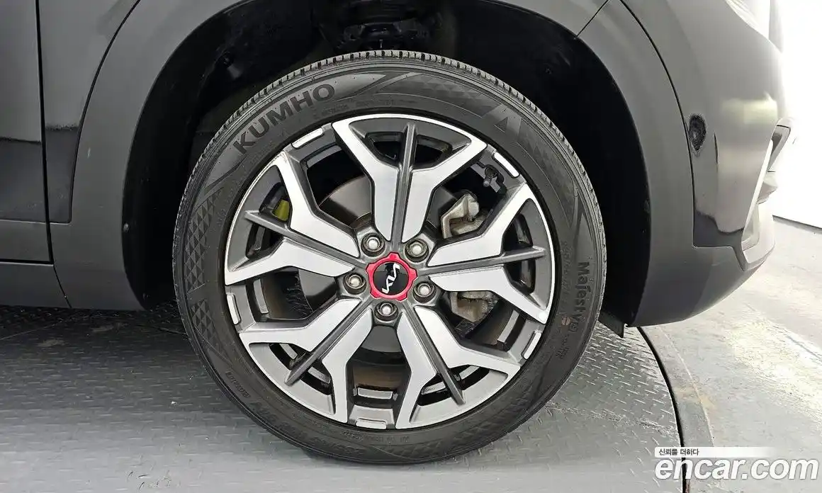 Kia Seltos 2023 1.6 Автомат в Москве № 132793, фото 12