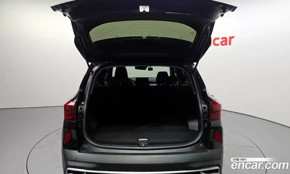 Kia Seltos 2023 1.6 Автомат в Москве № 132793, фото 6