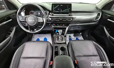 Kia Seltos 2023 1.6 Автомат в Москве № 132793, миниатюра 7