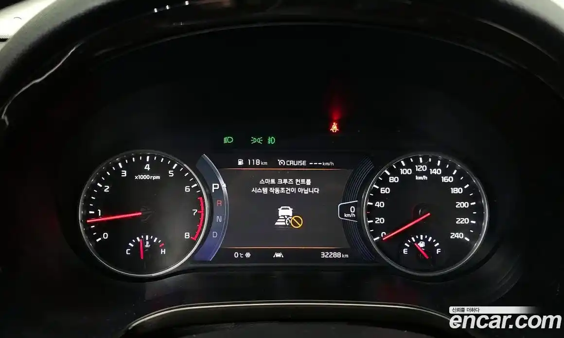 Kia Seltos 2023 1.6 Автомат в Москве № 132793, фото 8