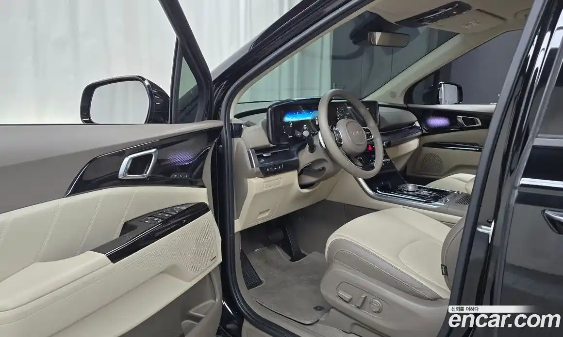 Kia Canival 2023 3.5 Автомат в Москве № 133191, фото 10